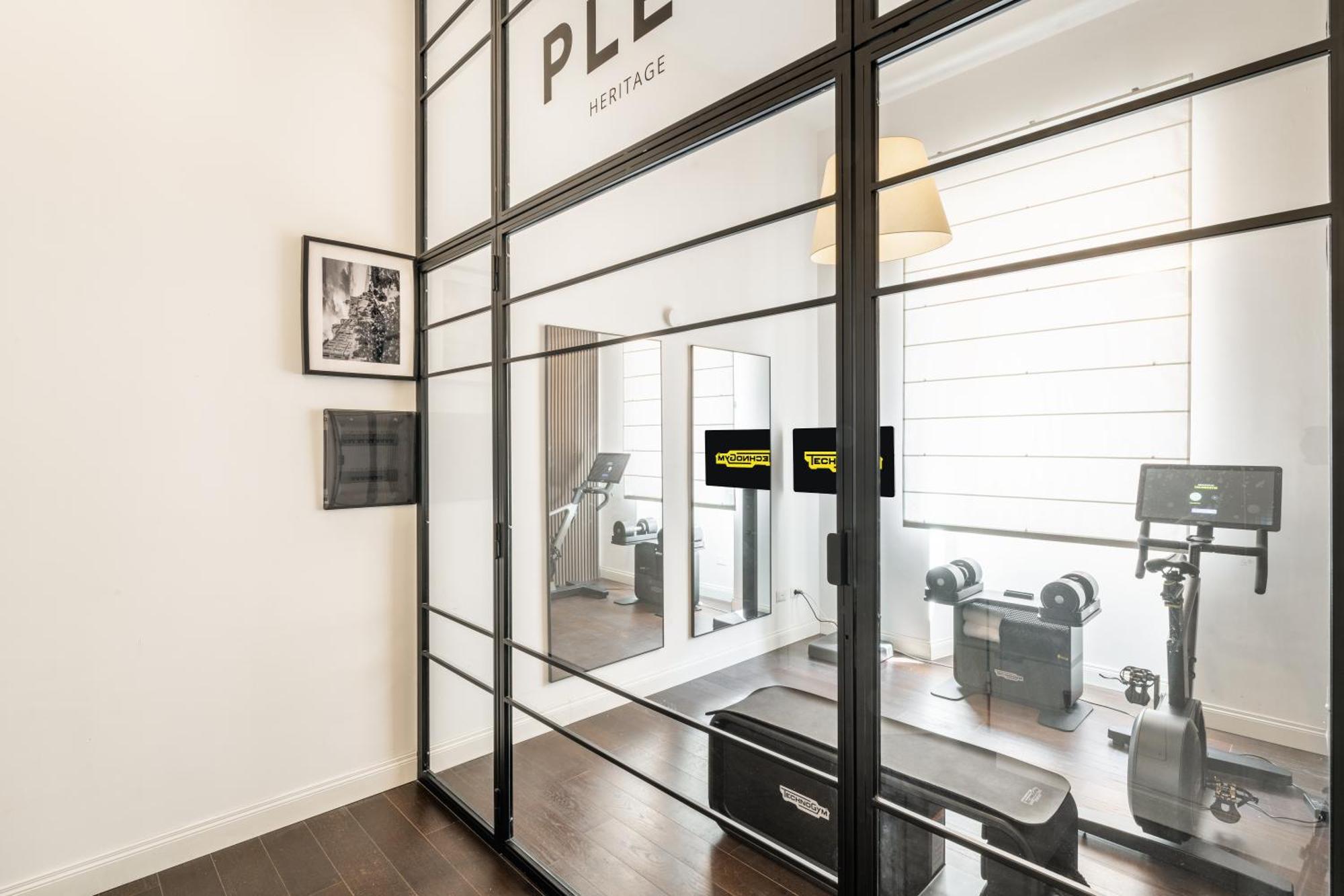 Pley Boutique Del Centro 호텔 칼리아리 외부 사진